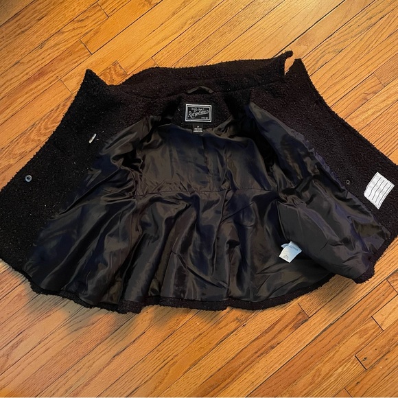 Rothschild 2T black sparkle bow faux wool coat. - Picture 3 of 7